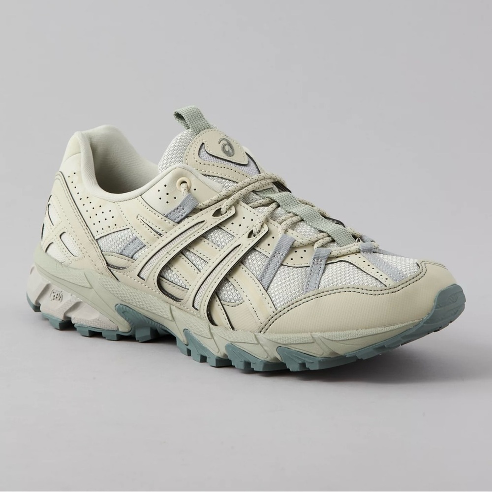 NWOT Asics Gel-Sonoma 15-50 Sneaker 9.5